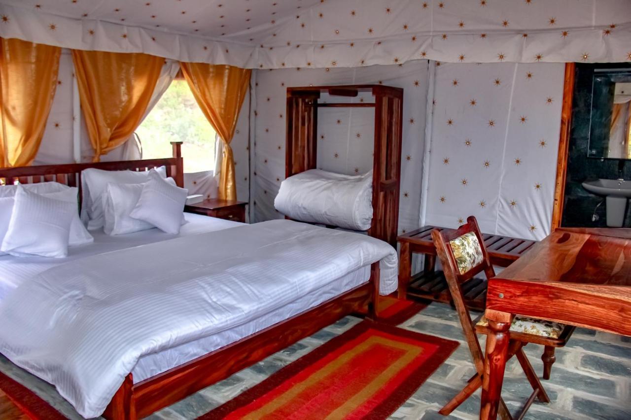 Cbb - Camp Bir Billing Hotel Buitenkant foto