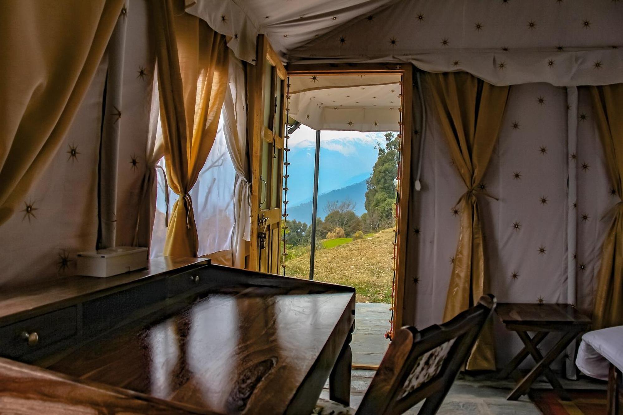 Cbb - Camp Bir Billing Hotel Buitenkant foto